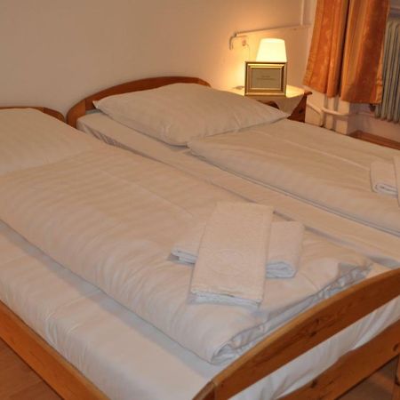 Weinstube Heigl Restaurante Pizzeria Puccini Hotell Landshut Exteriör bild