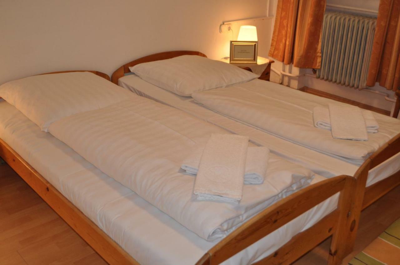 Weinstube Heigl Restaurante Pizzeria Puccini Hotell Landshut Exteriör bild